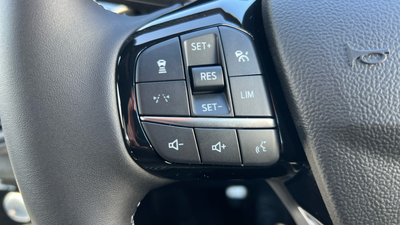 Ford Kuga 2.5 FHEV Sound Edition 5dr CVT Hybrid Estate
